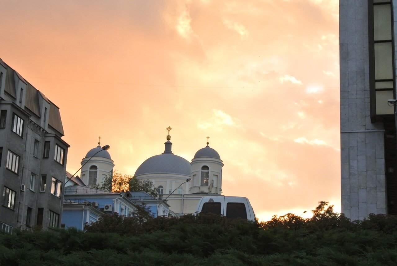 Gramas ao entardecer numa estepe